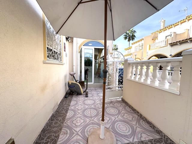 5 camera da letto Casa in vendita in Playa Flamenca, Orihuela con piscina garage - 210.000 € (Rif: 9837760)