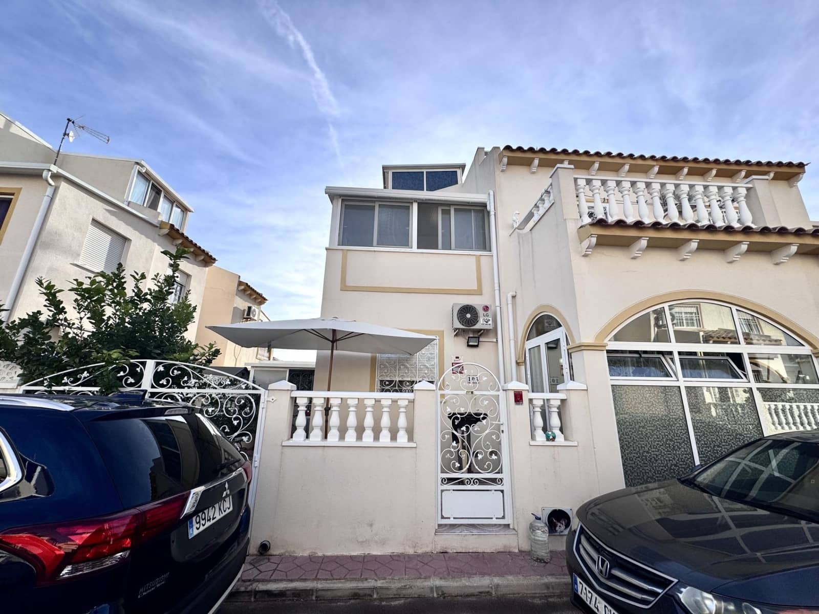 5 camera da letto Casa in vendita in Orihuela Costa con piscina garage - 210.000 € (Rif: 9837760)