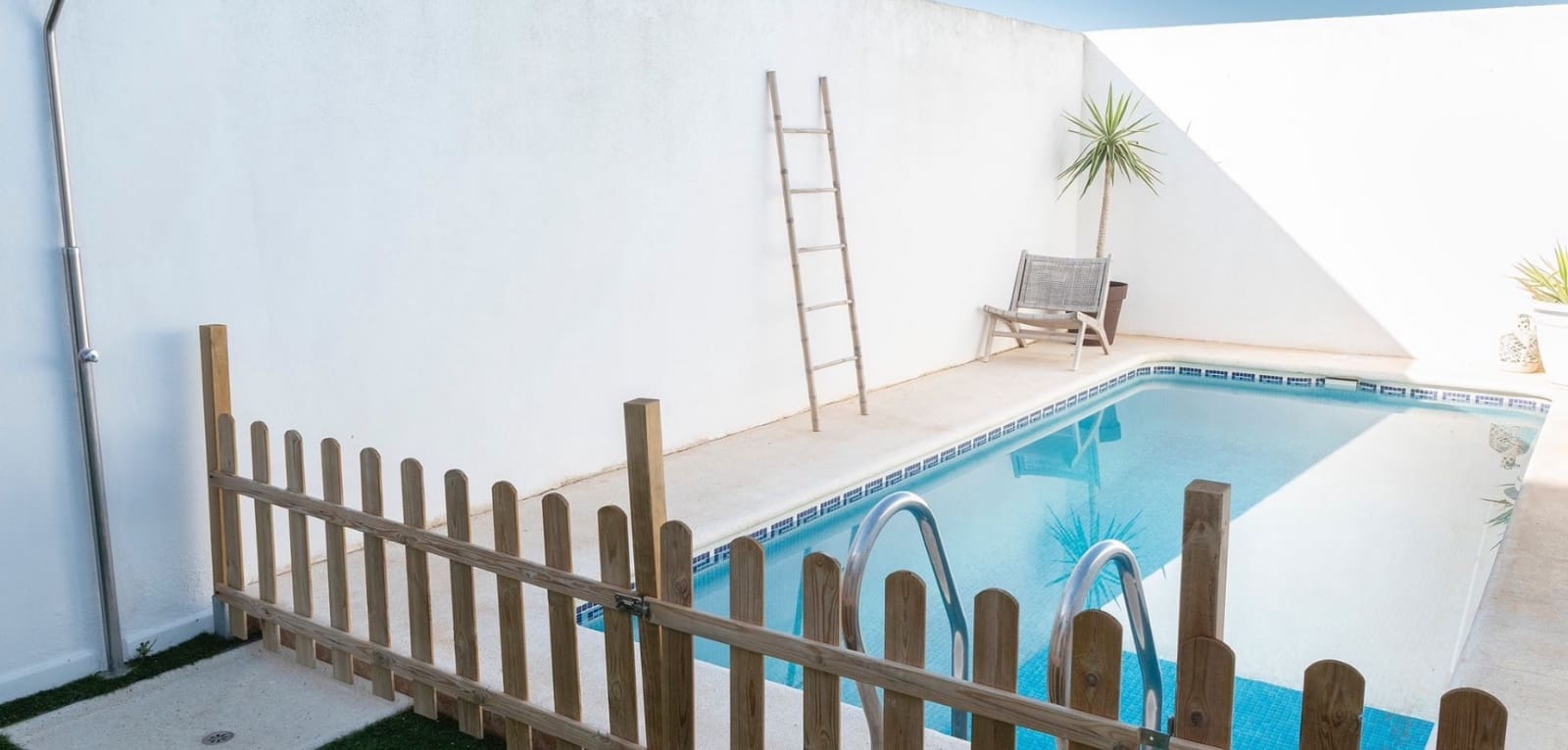 Casa de 4 habitaciones en Santiago de la Ribera en venta con piscina garaje - 229.000 € (Ref: 9837762)