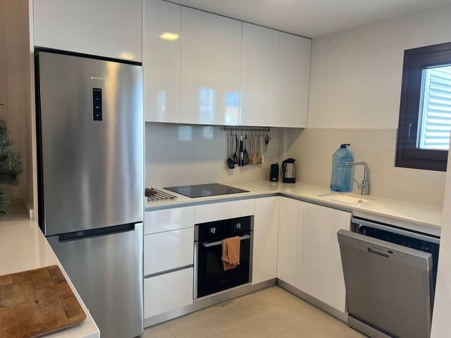 2 slaapkamer Appartement te koop in Lo Pagan, San Pedro del Pinatar met garage - € 239.900 (Ref: 9837765)