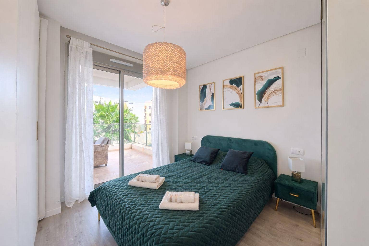 3 makuuhuone Huoneisto myytävänä paikassa Orihuela Costa mukana uima-altaan - 298 000 € (Ref: 9837770)