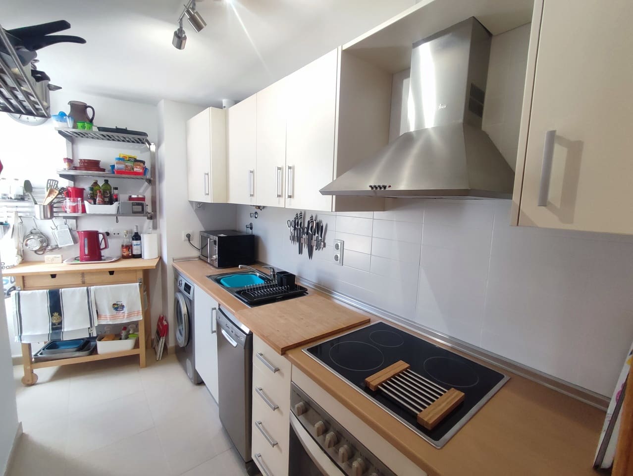 2 bedroom Apartment for sale in Avileses with pool garage - € 139,995 (Ref: 9838071)