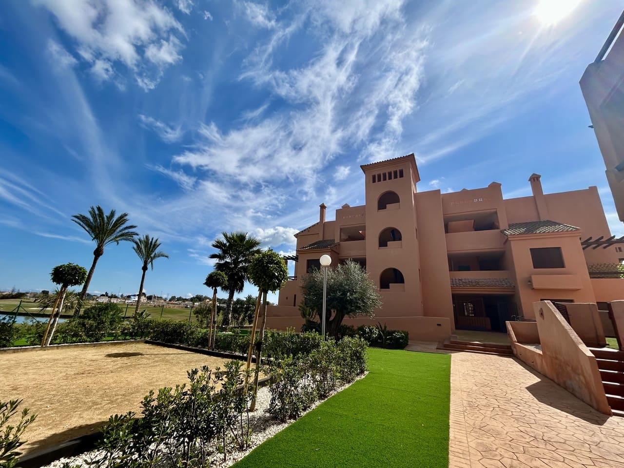 3 slaapkamer Appartement te koop in Los Alcazares met zwembad garage - € 249.000 (Ref: 9838107)
