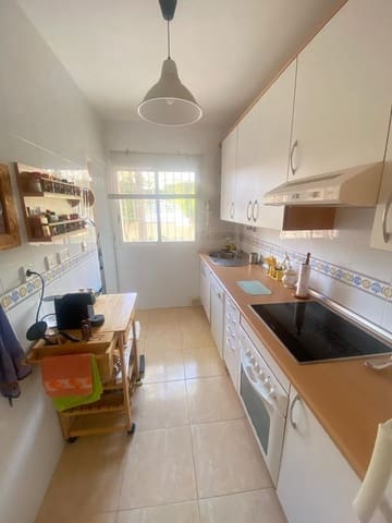 3 makuuhuone Huoneisto myytävänä paikassa Aguamarina, Orihuela mukana uima-altaan 
autotalli - 369 000 € (Ref: 9838139)