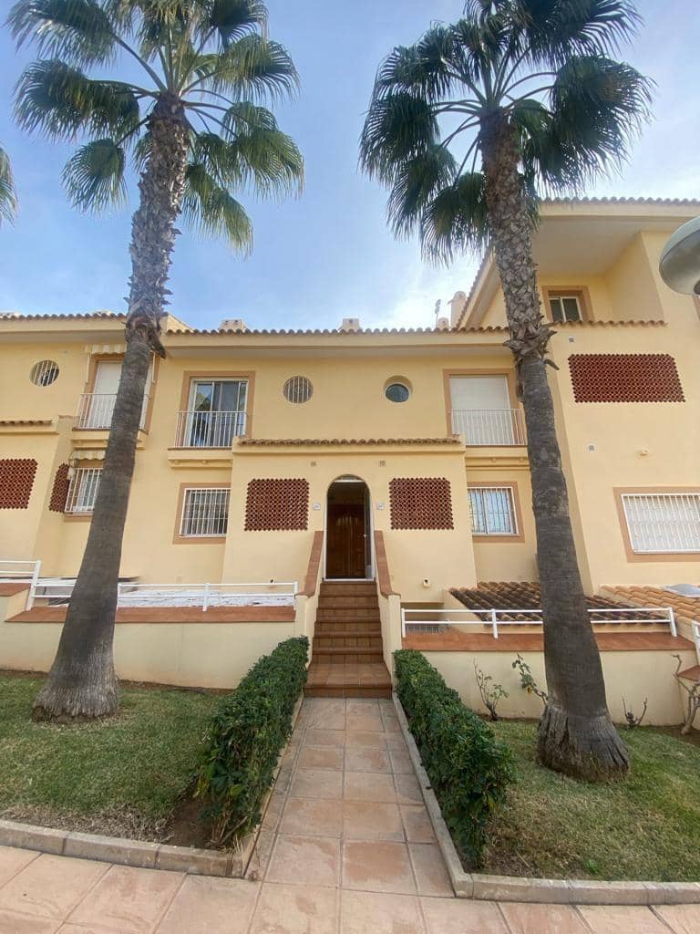 3 makuuhuone Huoneisto myytävänä paikassa Orihuela Costa mukana uima-altaan 
autotalli - 369 000 € (Ref: 9838139)