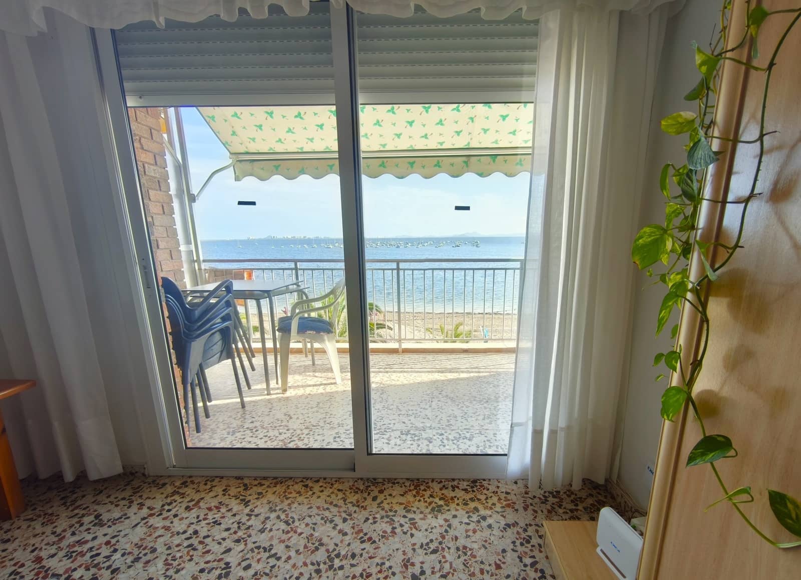 2 bedroom Beach Apartment for rent in Lo Pagan with garage - € 1,000 (Ref: 9872195)