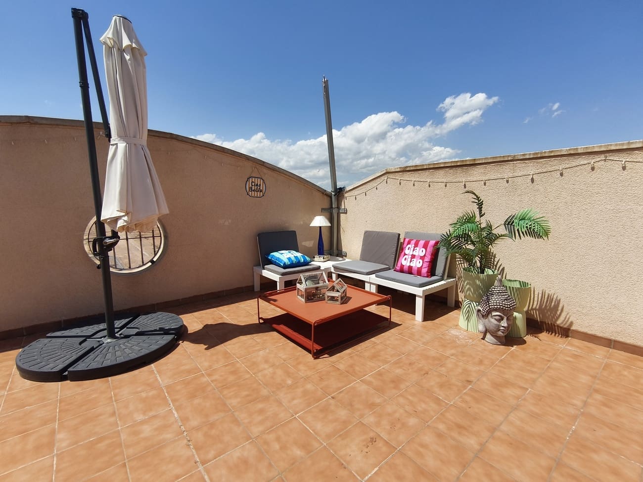 Penthouse de 2 chambres à louer à San Pedro del Pinatar avec piscine - 1 100 € (Ref: 9872210)