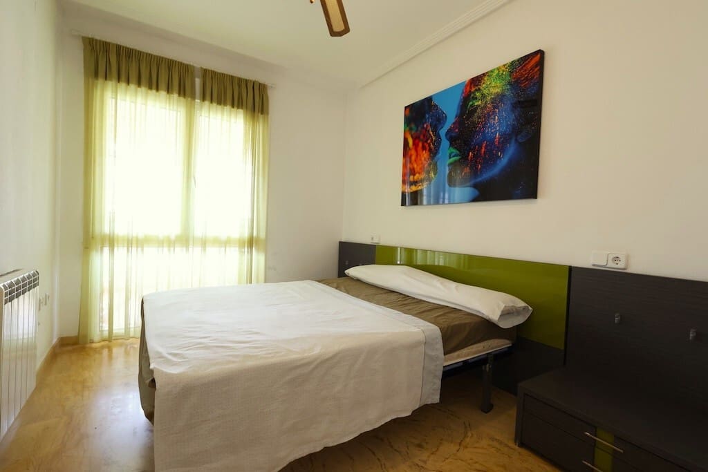 2 soverom Leilighet til leie i Dehesa de Campoamor med svømmebasseng garasje - € 945 (Ref: 9875648)