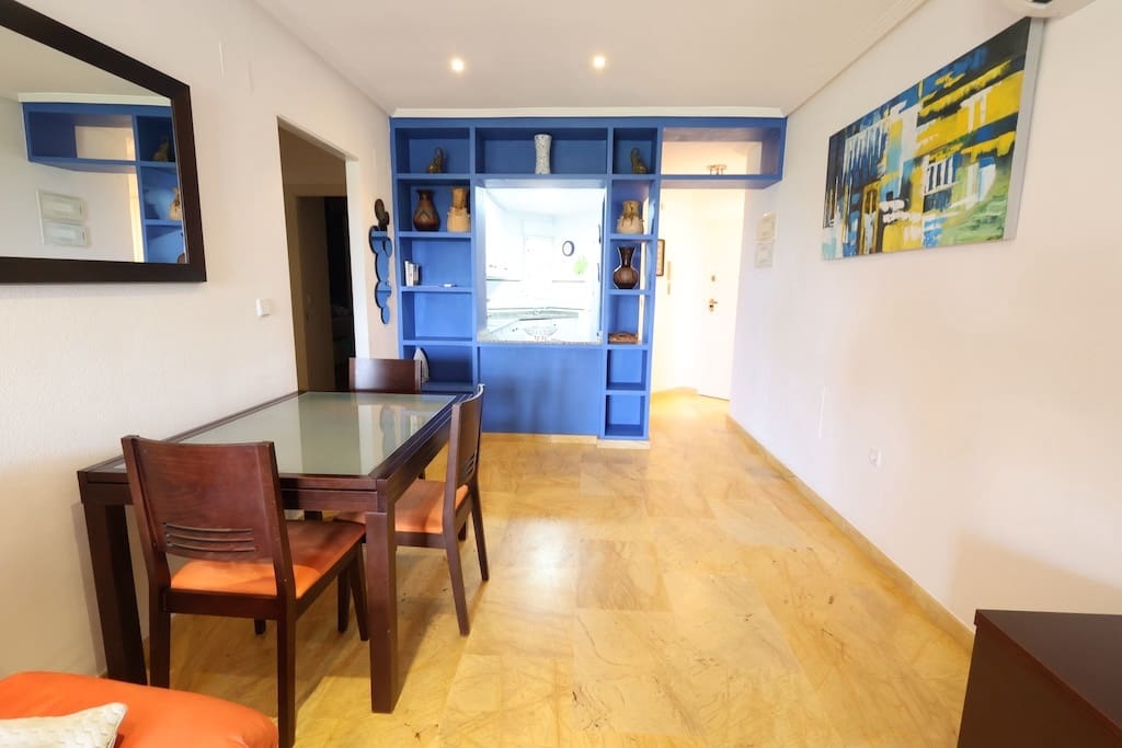 2 soverom Leilighet til leie i Dehesa de Campoamor med svømmebasseng garasje - € 945 (Ref: 9875648)
