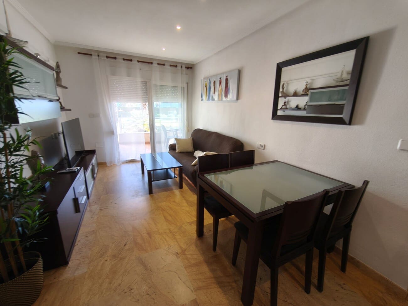 2 bedroom Apartment for rent in Orihuela Costa with pool garage - € 950 (Ref: 9875648)