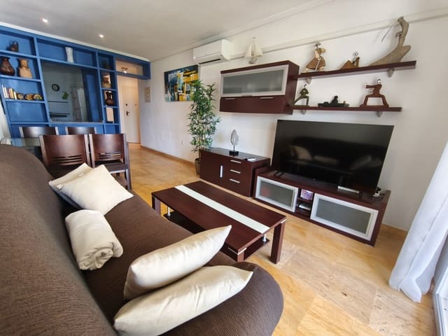 Appartement de 2 chambres à louer à Dehesa de Campoamor, Orihuela avec piscine garage - 900 € (Ref: 9875648)