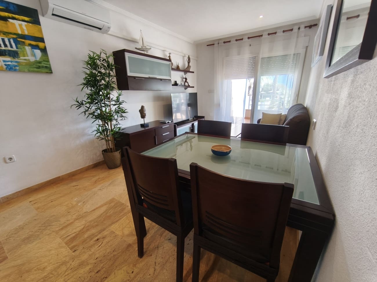 2 bedroom Apartment for rent in Orihuela Costa with pool garage - € 950 (Ref: 9875648)