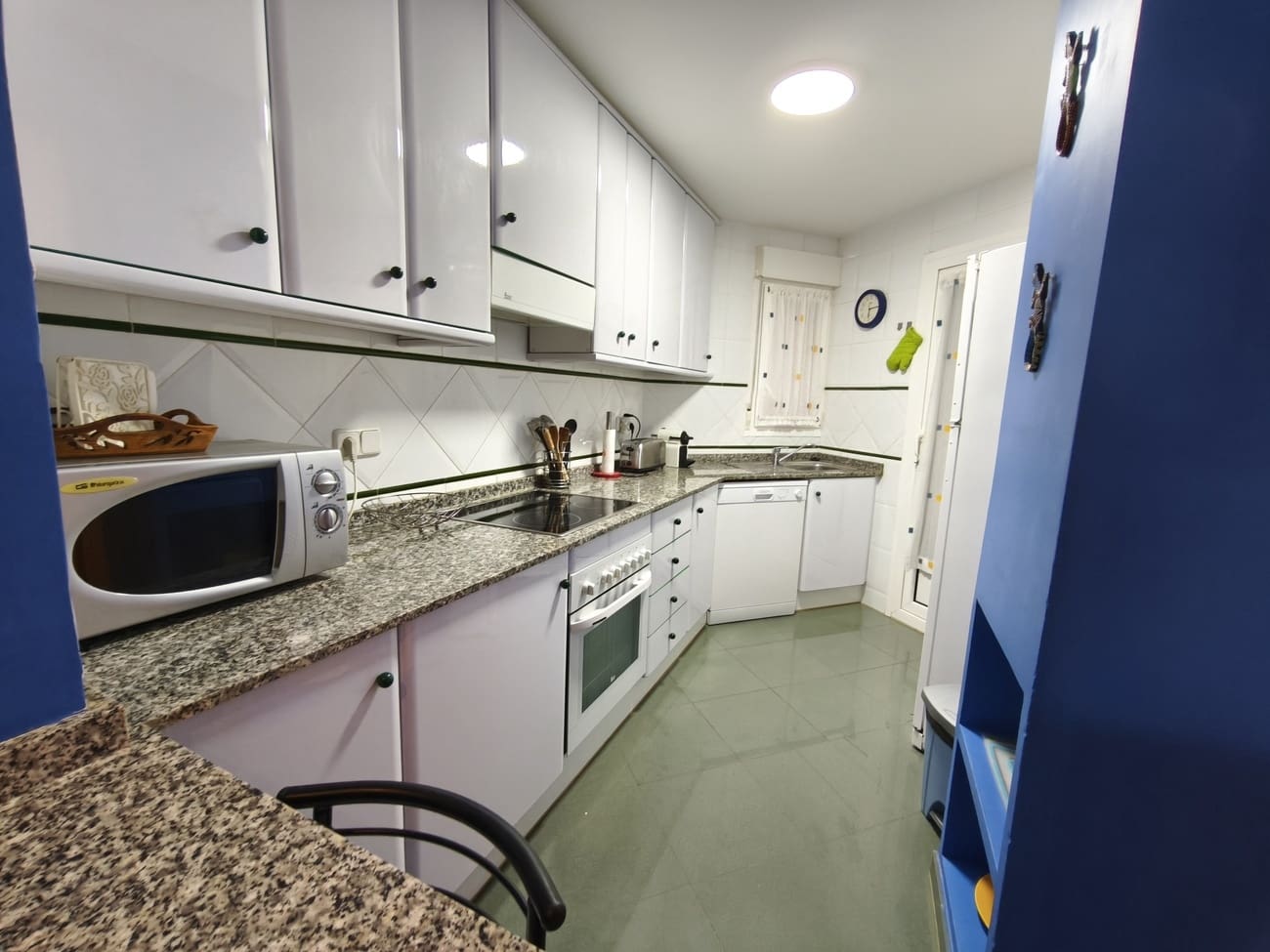 2 bedroom Apartment for rent in Orihuela Costa with pool garage - € 950 (Ref: 9875648)