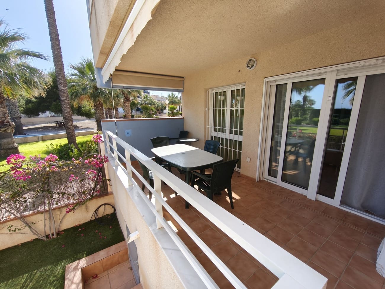 2 bedroom Apartment for rent in Orihuela Costa with pool garage - € 950 (Ref: 9875648)