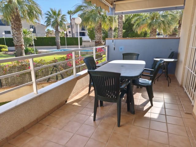 Appartement de 2 chambres à louer à Dehesa de Campoamor, Orihuela avec piscine garage - 900 € (Ref: 9875648)