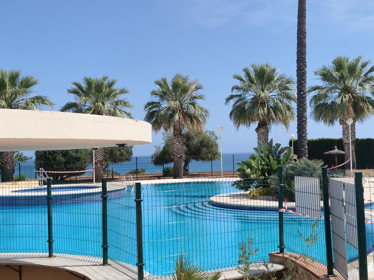 2 bedroom Apartment for rent in Orihuela Costa with pool garage - € 950 (Ref: 9875648)