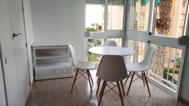 1 bedroom Studio for rent in Dehesa de Campoamor, Orihuela with garage - € 550 (Ref: 9877445)