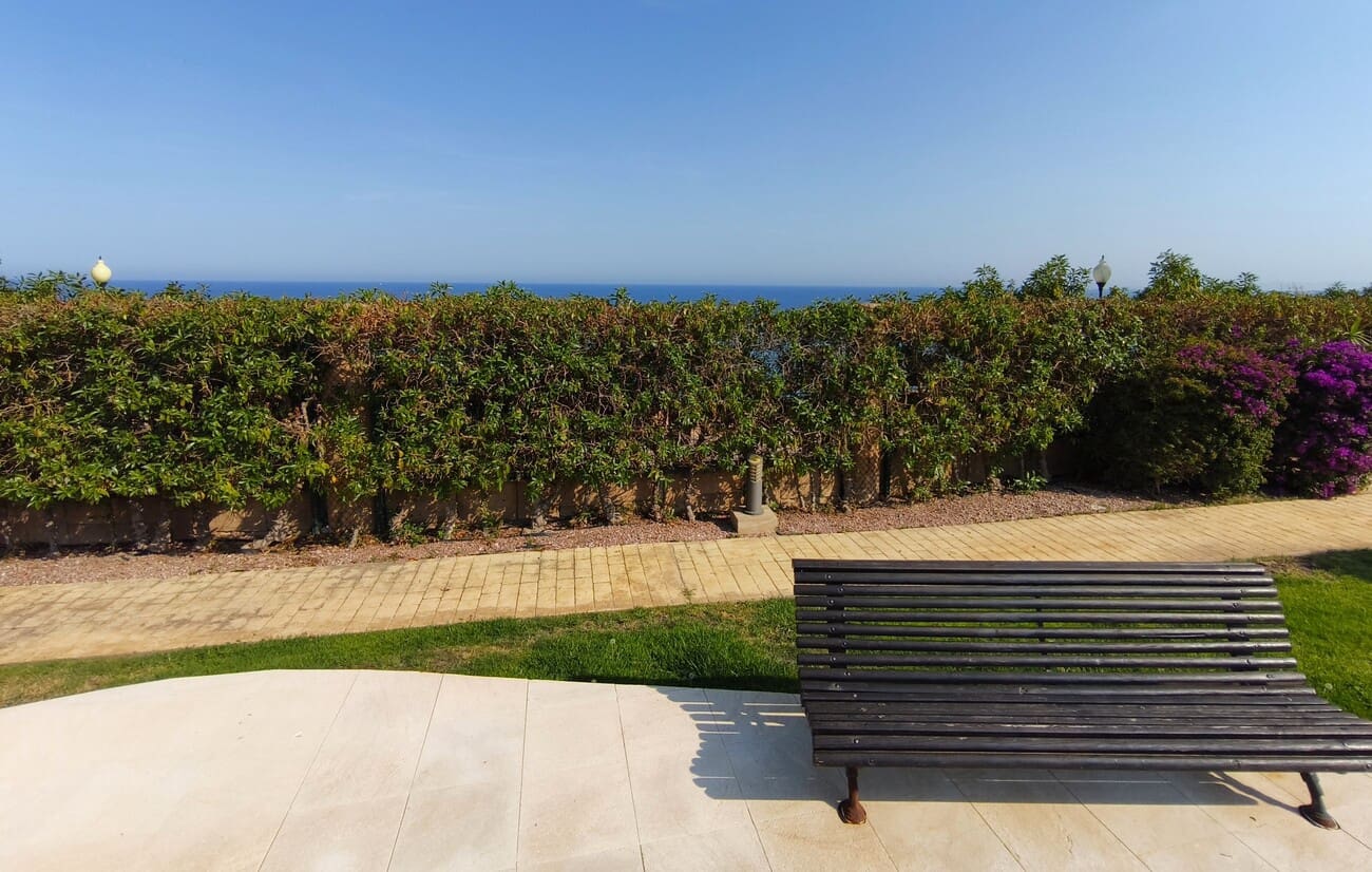 2 Zimmer Apartment zu vermieten in Dehesa de Campoamor mit Pool Garage - 1.500 € (Ref: 9883690)
