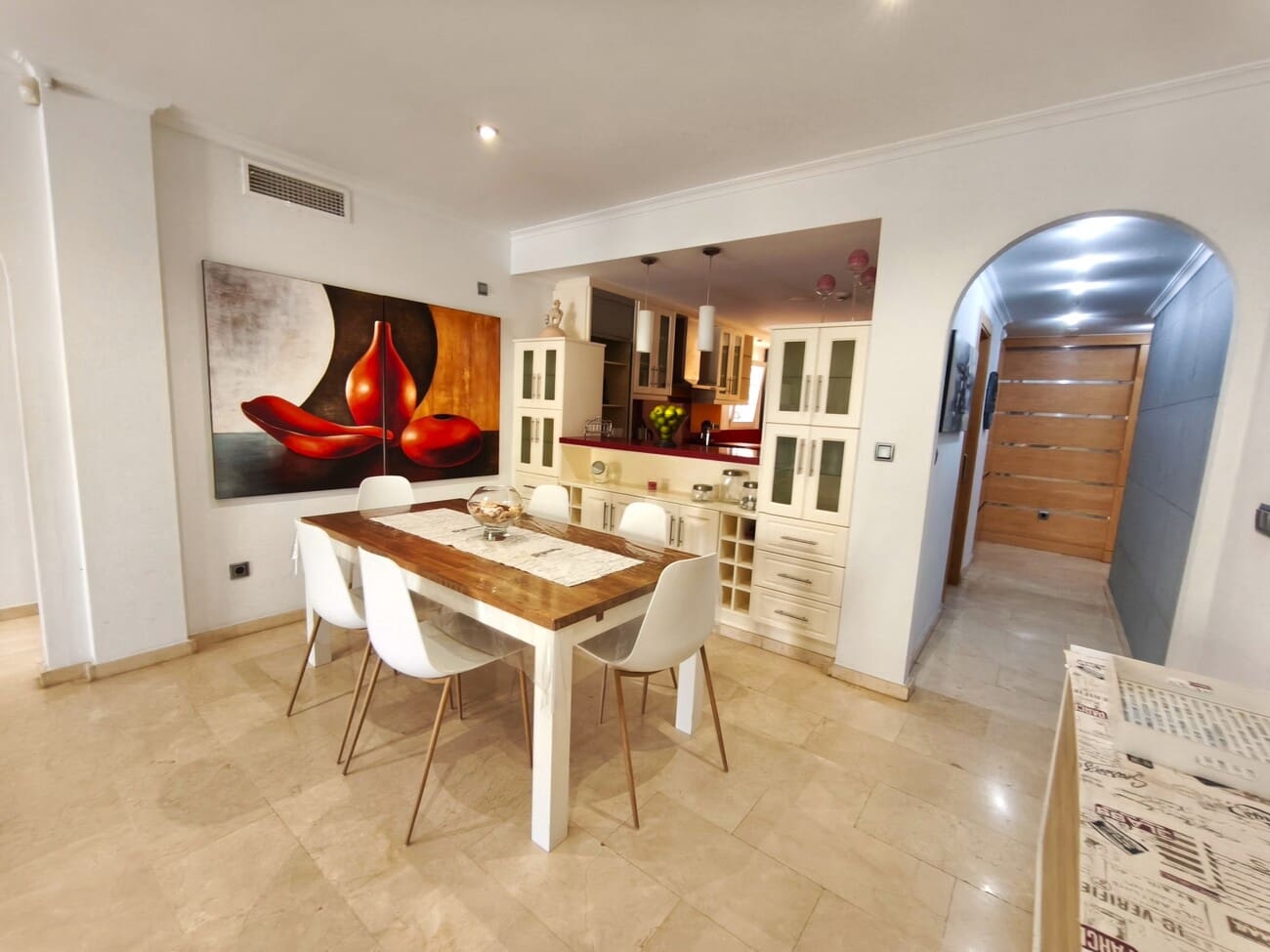 2 Zimmer Apartment zu vermieten in Dehesa de Campoamor mit Pool Garage - 1.500 € (Ref: 9883690)