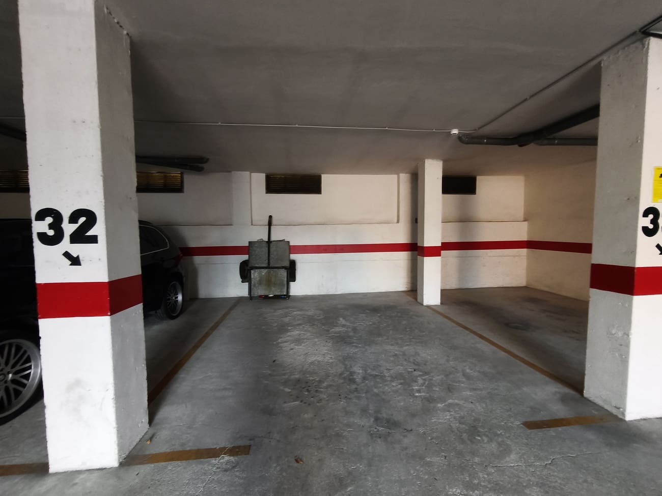 2 Zimmer Apartment zu vermieten in Dehesa de Campoamor mit Pool Garage - 1.500 € (Ref: 9883690)