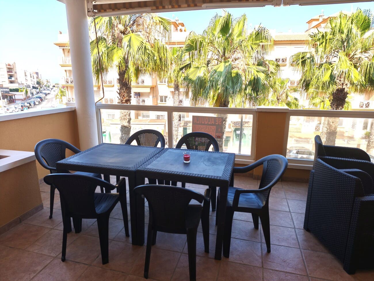2 Zimmer Apartment zu vermieten in Dehesa de Campoamor mit Pool Garage - 1.500 € (Ref: 9883690)