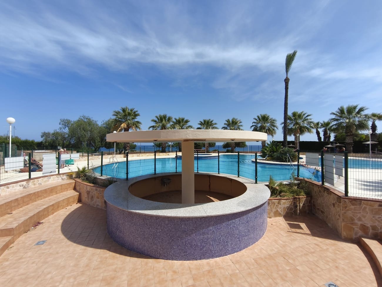 2 soveværelse Lejlighed til leje i Dehesa de Campoamor med swimmingpool garage - € 950 (Ref: 9889440)