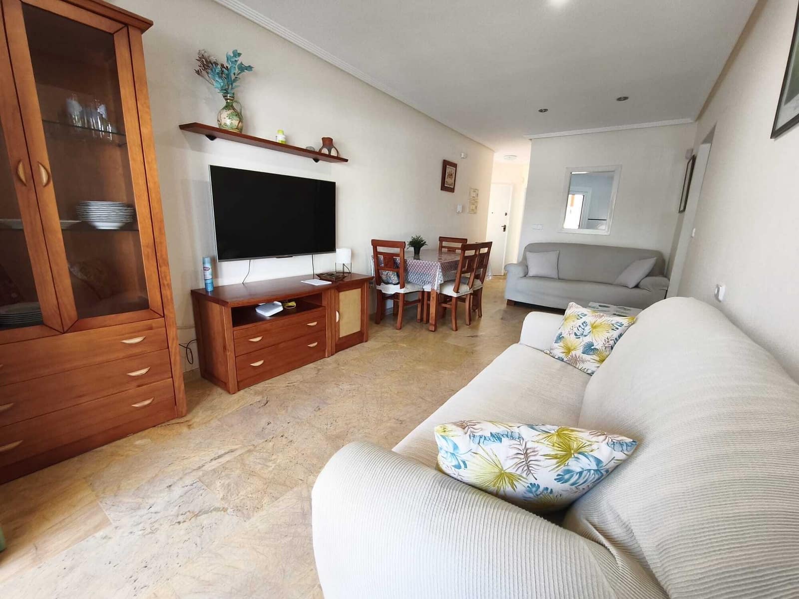 2 soveværelse Lejlighed til leje i Dehesa de Campoamor med swimmingpool garage - € 1.200 (Ref: 9889440)