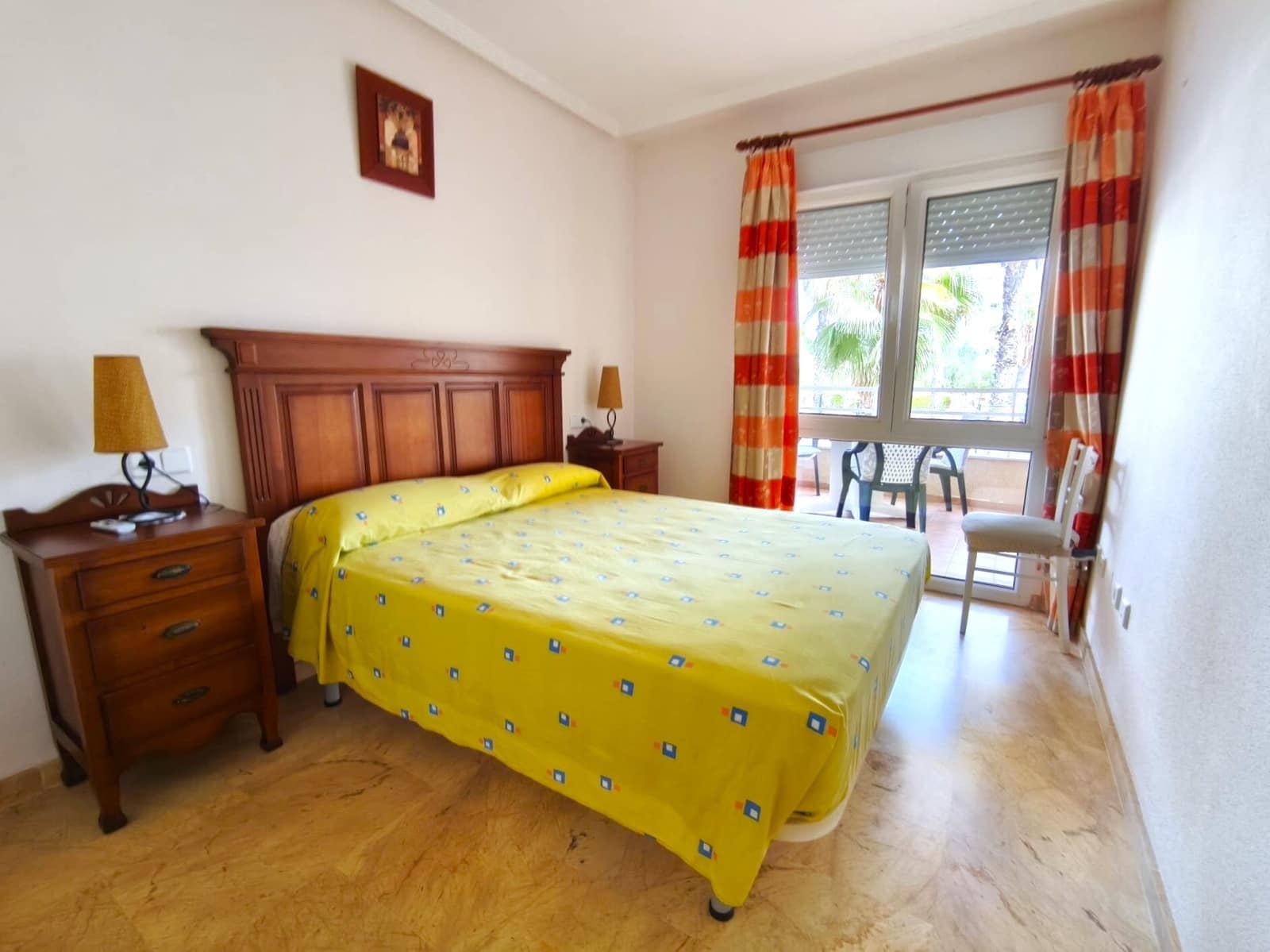 2 soveværelse Lejlighed til leje i Dehesa de Campoamor med swimmingpool garage - € 1.200 (Ref: 9889440)