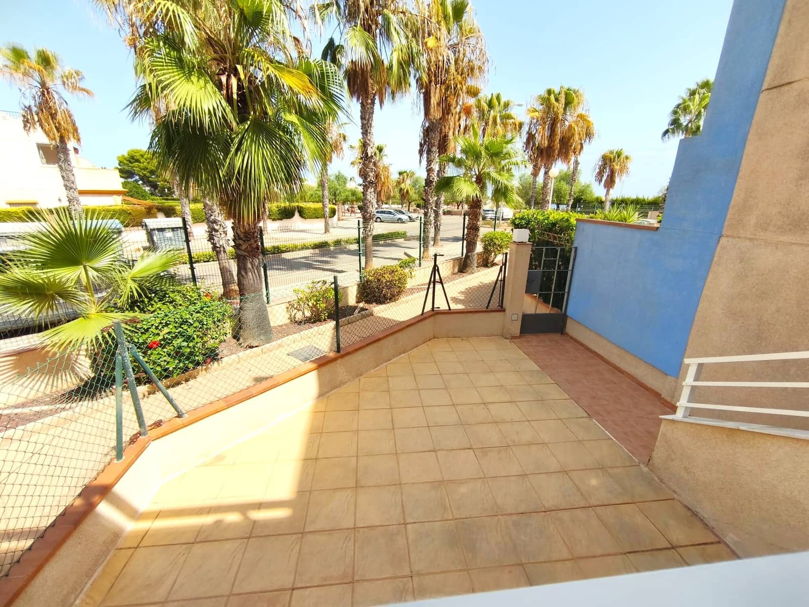 2 soveværelse Lejlighed til leje i Dehesa de Campoamor med swimmingpool garage - € 1.200 (Ref: 9889440)