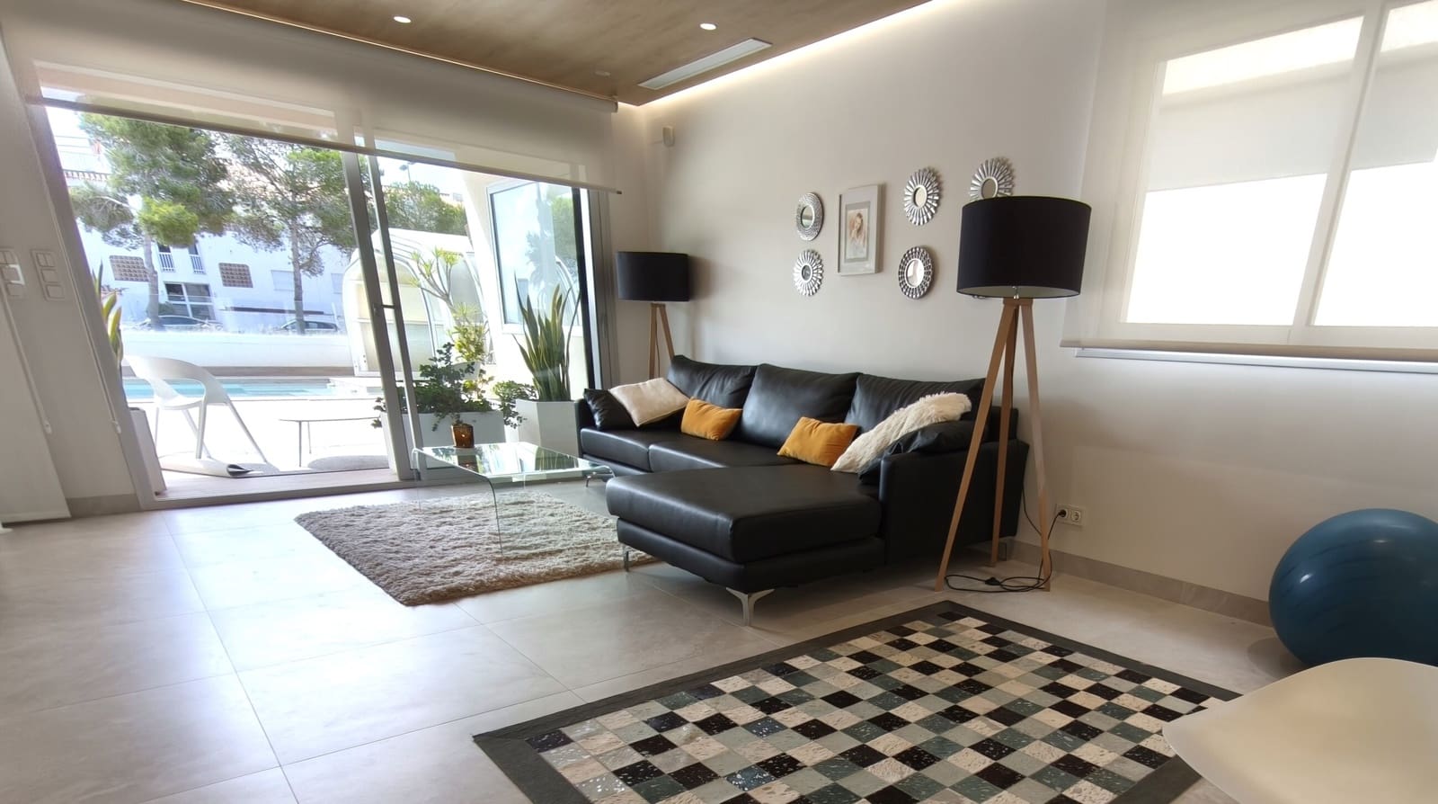 4 bedroom Villa for sale in Dehesa de Campoamor with pool garage - € 1,890,000 (Ref: 9917620)