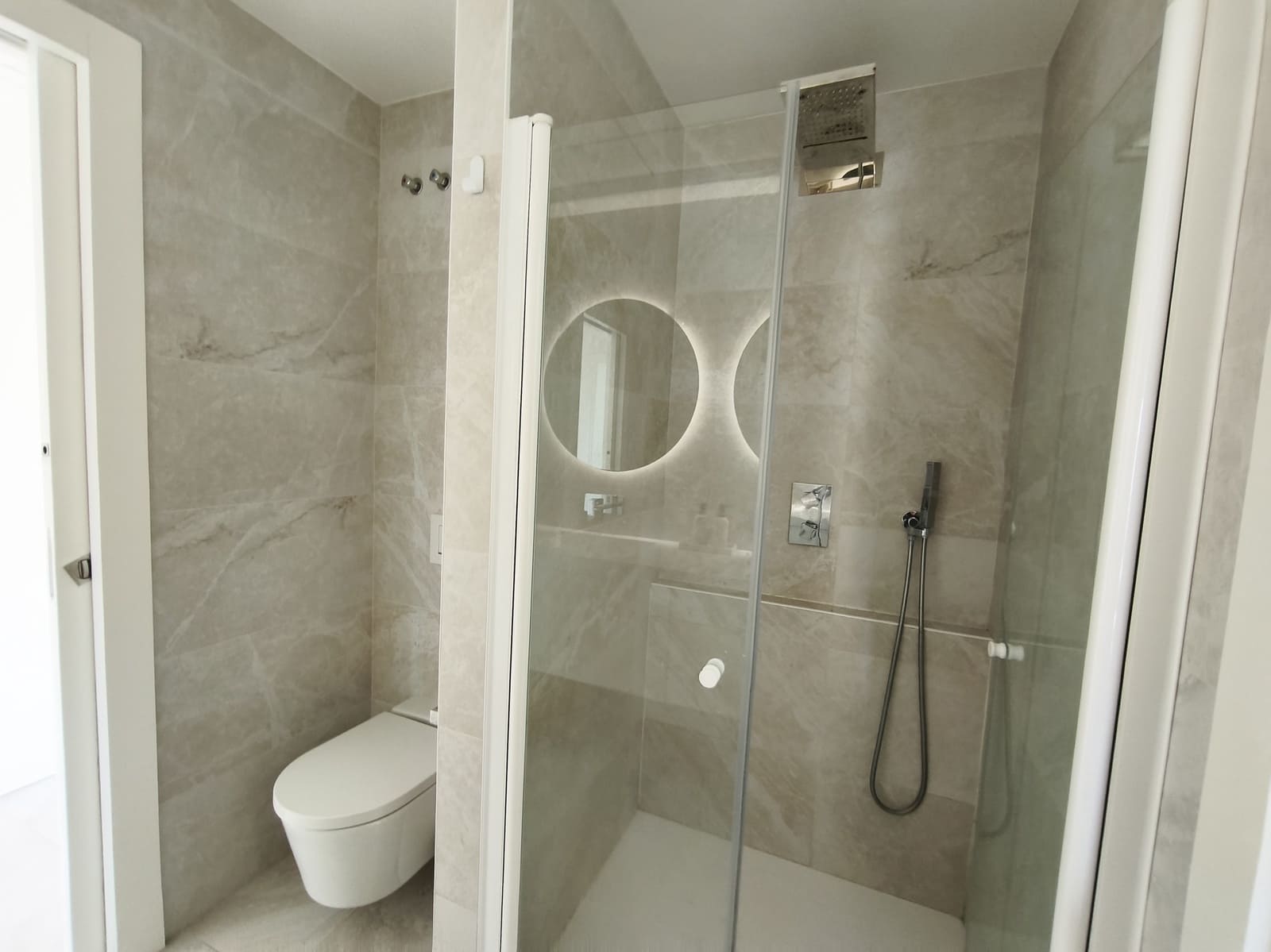 4 bedroom Villa for sale in Dehesa de Campoamor with pool garage - € 1,890,000 (Ref: 9917620)