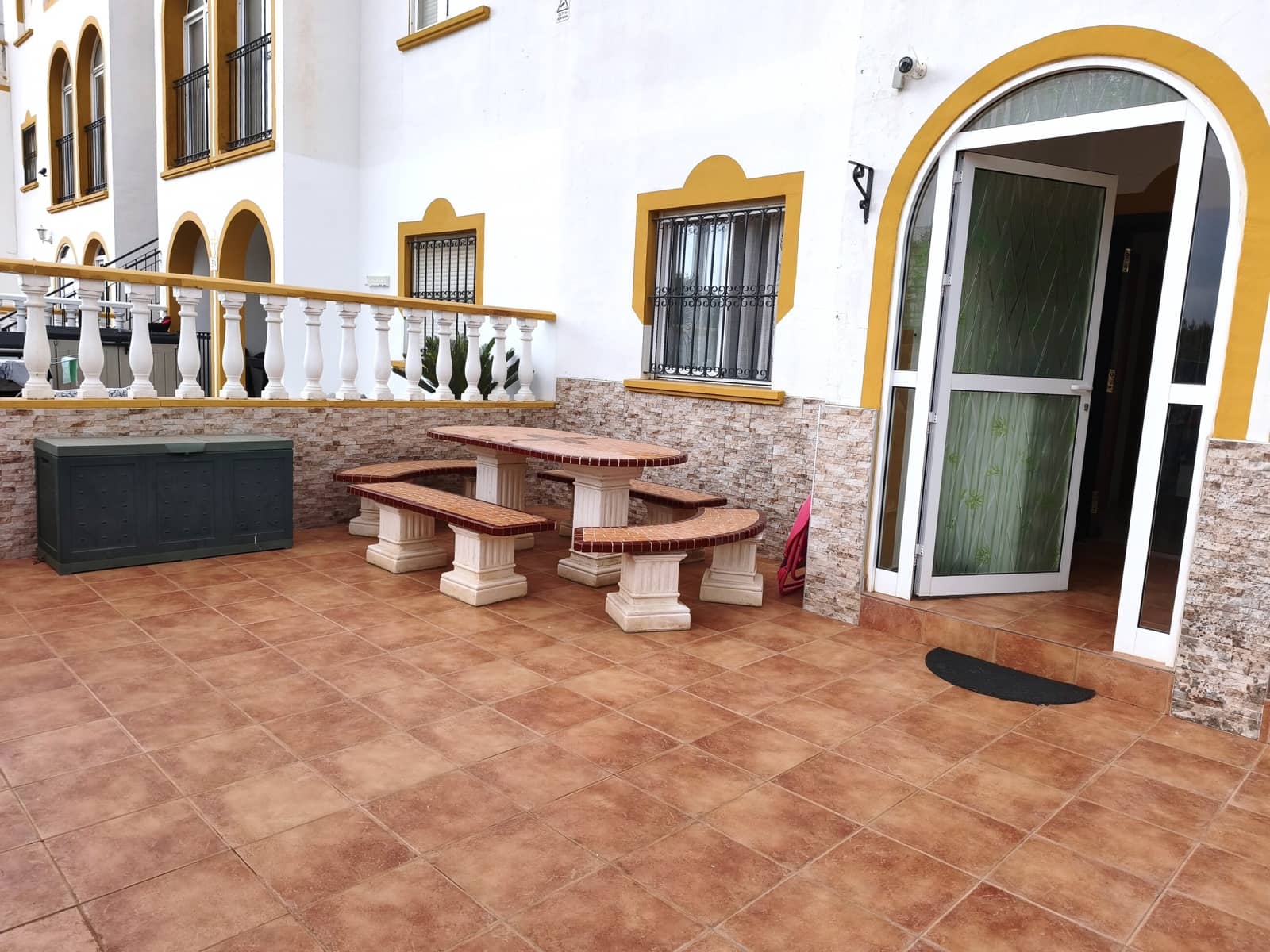 2 quarto Apartamento para arrendar em La Zenia com piscina - 990 € (Ref: 9931169)