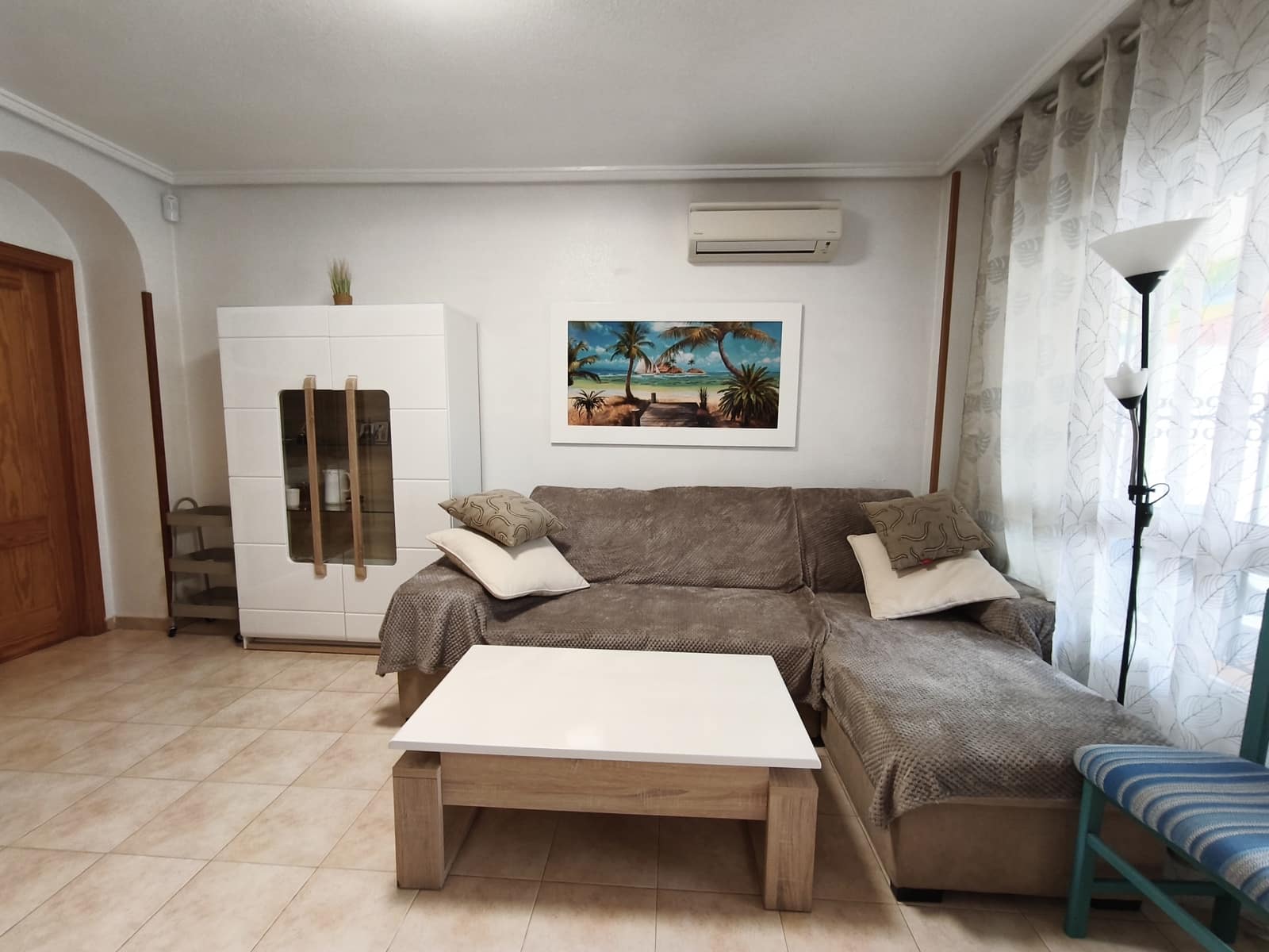 2 quarto Apartamento para arrendar em La Zenia com piscina - 990 € (Ref: 9931169)