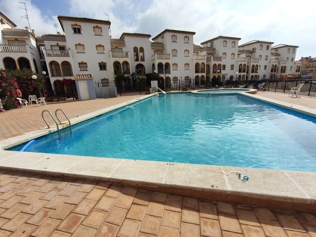 2 quarto Apartamento para arrendar em La Zenia, Orihuela com piscina - 990 € (Ref: 9931169)