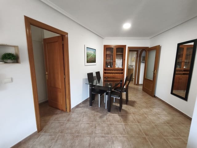 2 quarto Apartamento para arrendar em Dehesa de Campoamor, Orihuela com piscina garagem - 850 € (Ref: 9935296)