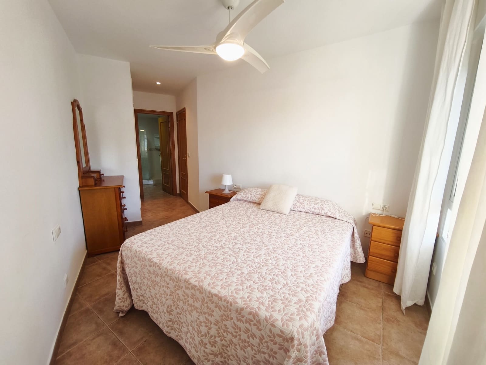 2 bedroom Apartment for rent in Dehesa de Campoamor with pool garage - € 850 (Ref: 9935296)