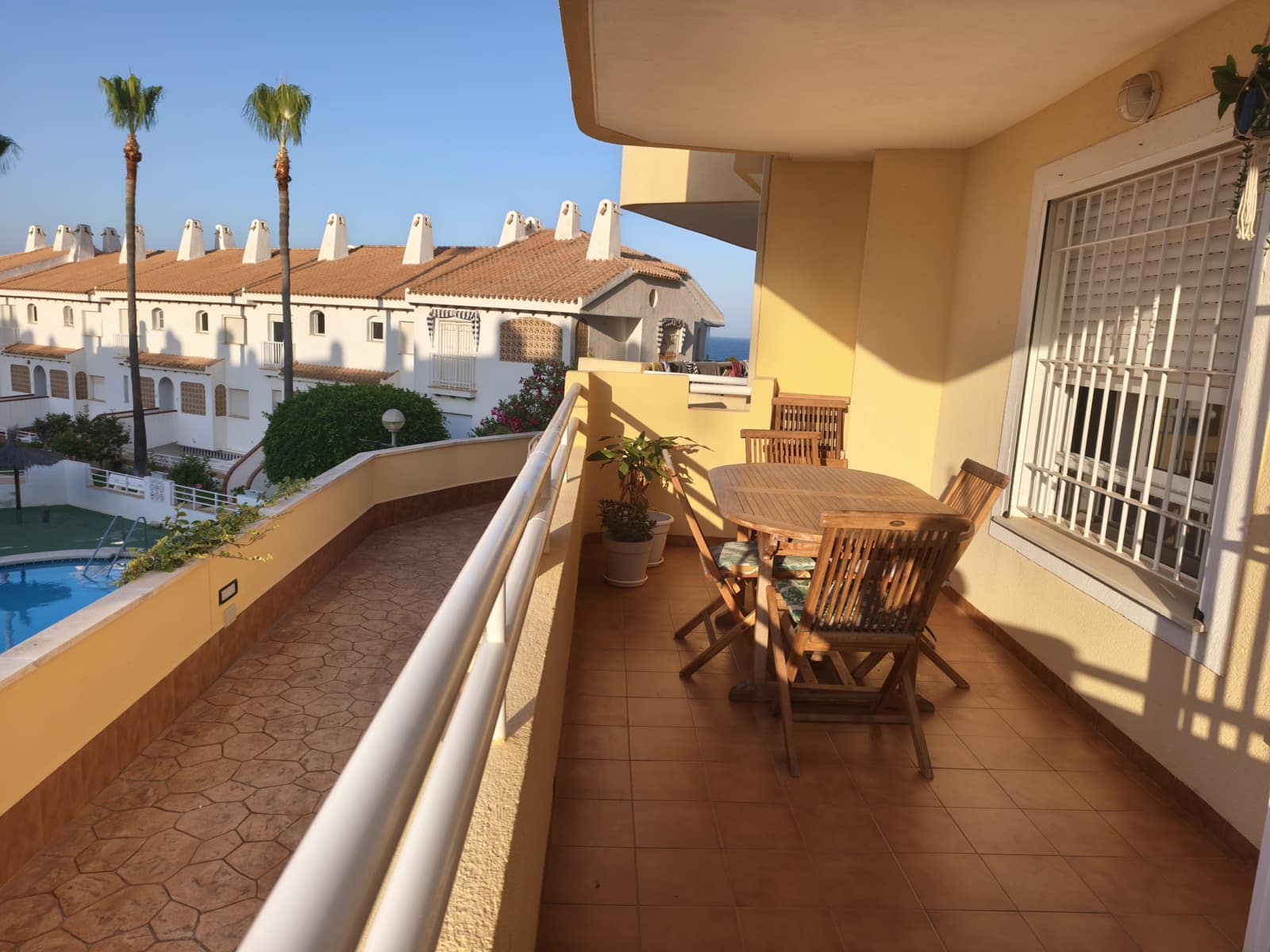 2 bedroom Apartment for rent in Dehesa de Campoamor with pool garage - € 850 (Ref: 9935296)