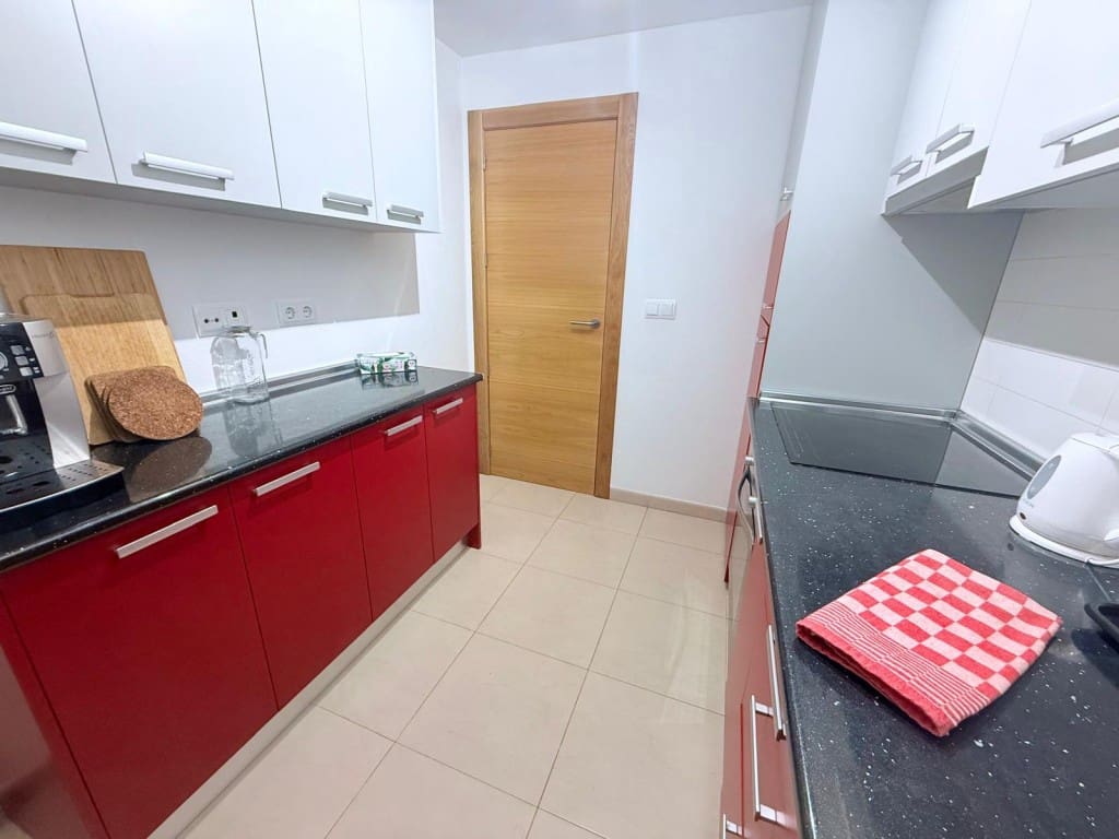 Apartamento de 2 habitaciones en Hacienda Riquelme en venta con piscina garaje - 165.000 € (Ref: 9979225)