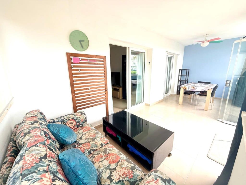 Apartamento de 2 habitaciones en Hacienda Riquelme en venta con piscina garaje - 165.000 € (Ref: 9979225)