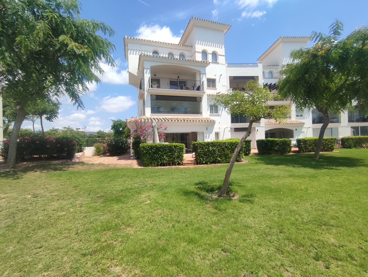 2 soverom Leilighet til salgs i Hacienda Riquelme med svømmebasseng garasje - € 189 995 (Ref: 9979226)