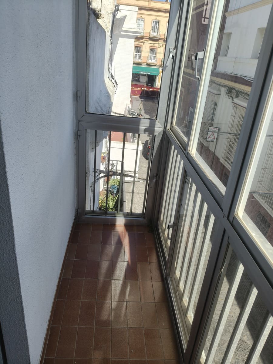 5 bedroom Flat for sale in San Fernando - € 295,000 (Ref: 9830344)