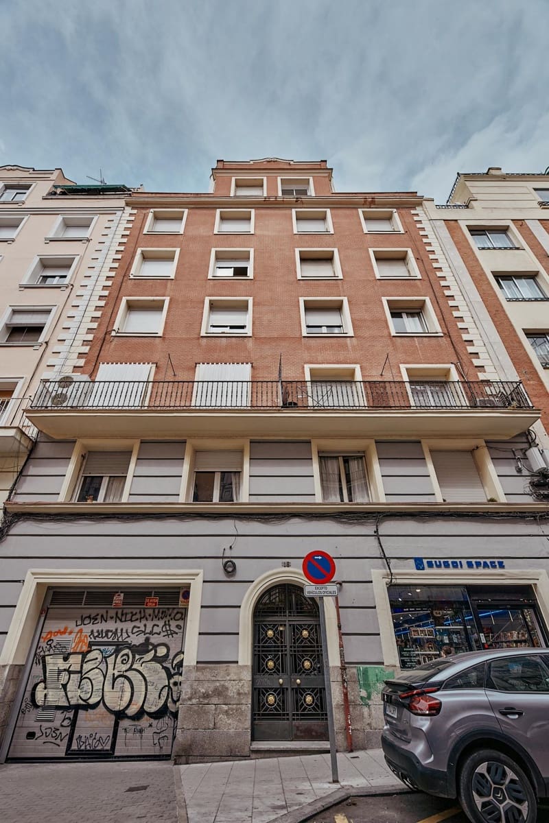 4 bedroom Penthouse for sale in Madrid city with pool - € 3,300,000 (Ref: 9841595)