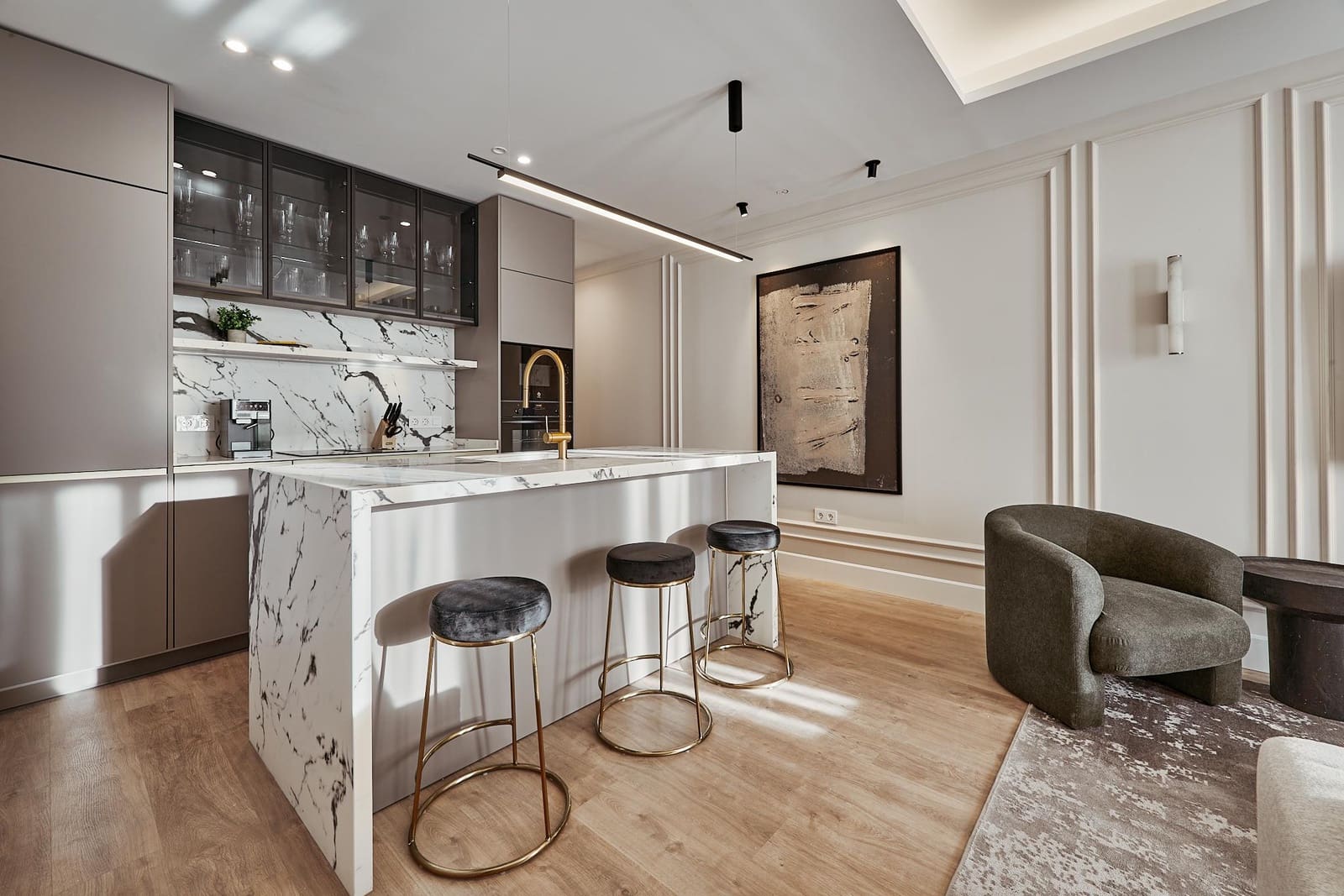 4 bedroom Penthouse for sale in Madrid city with pool - € 3,300,000 (Ref: 9841595)