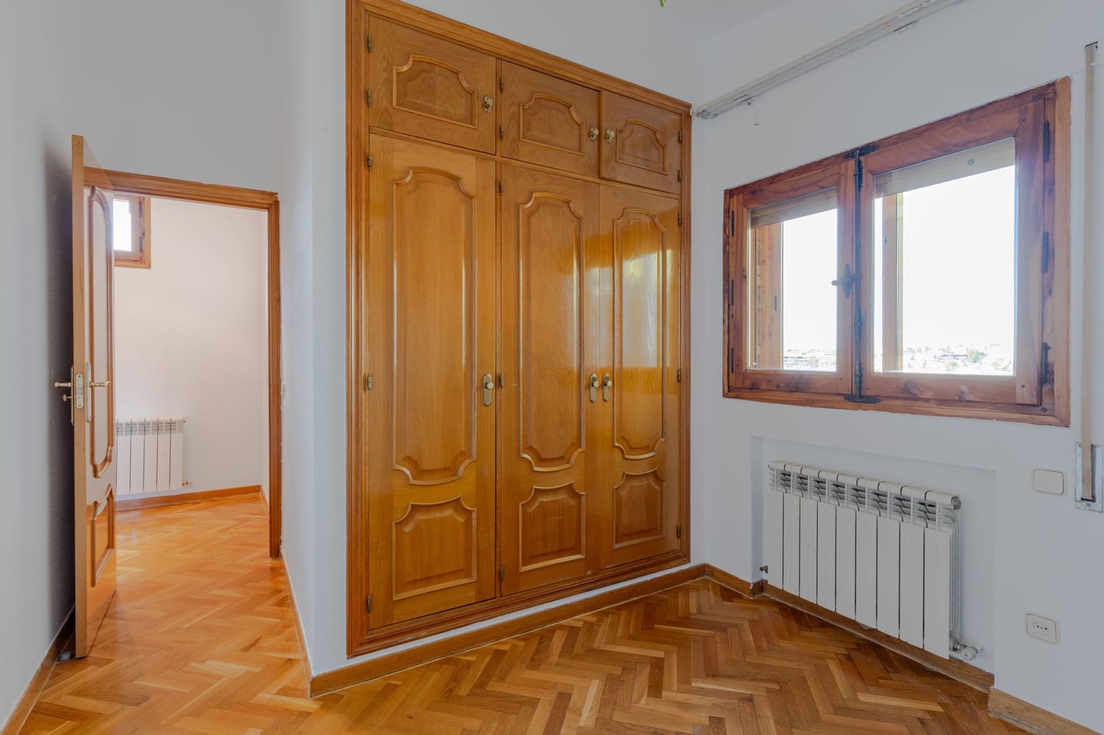 Finca/Country House for sale in Madrid city with pool - € 3,150,000 (Ref: 9858373)