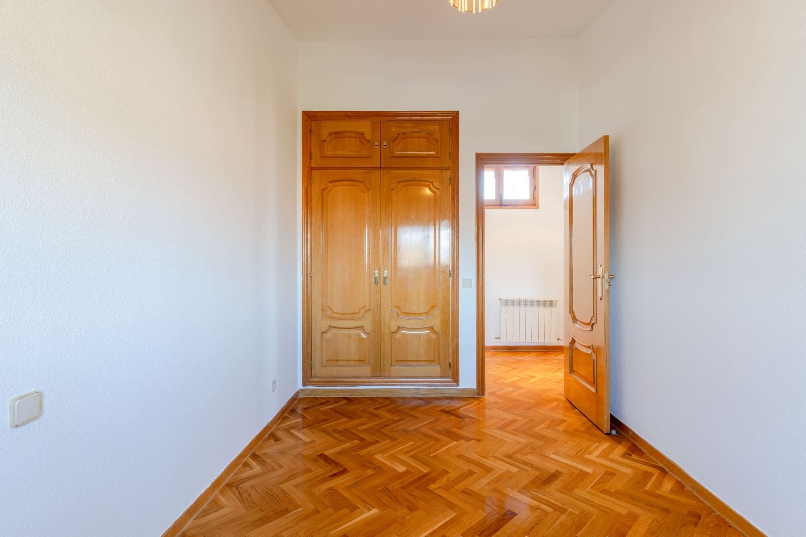 Finca/Country House for sale in Madrid city with pool - € 3,150,000 (Ref: 9858373)