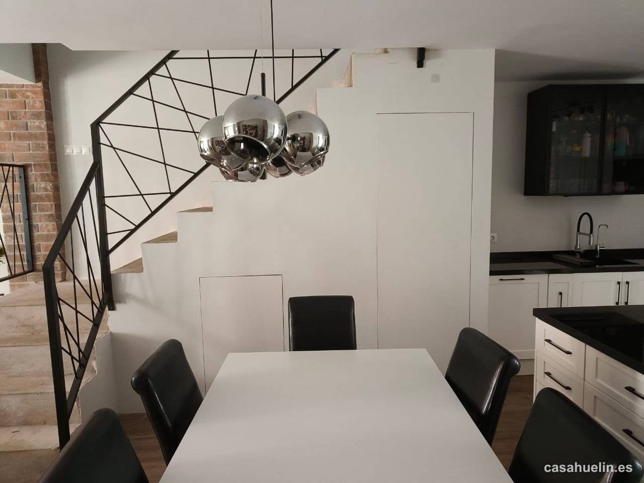 5 bedroom Terraced Villa for sale in Malaga city - € 700,000 (Ref: 9830255)