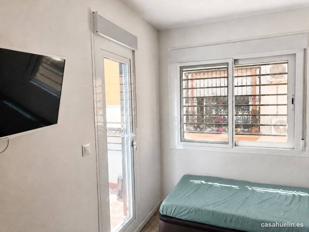 5 bedroom Terraced Villa for sale in Malaga city - € 700,000 (Ref: 9830255)
