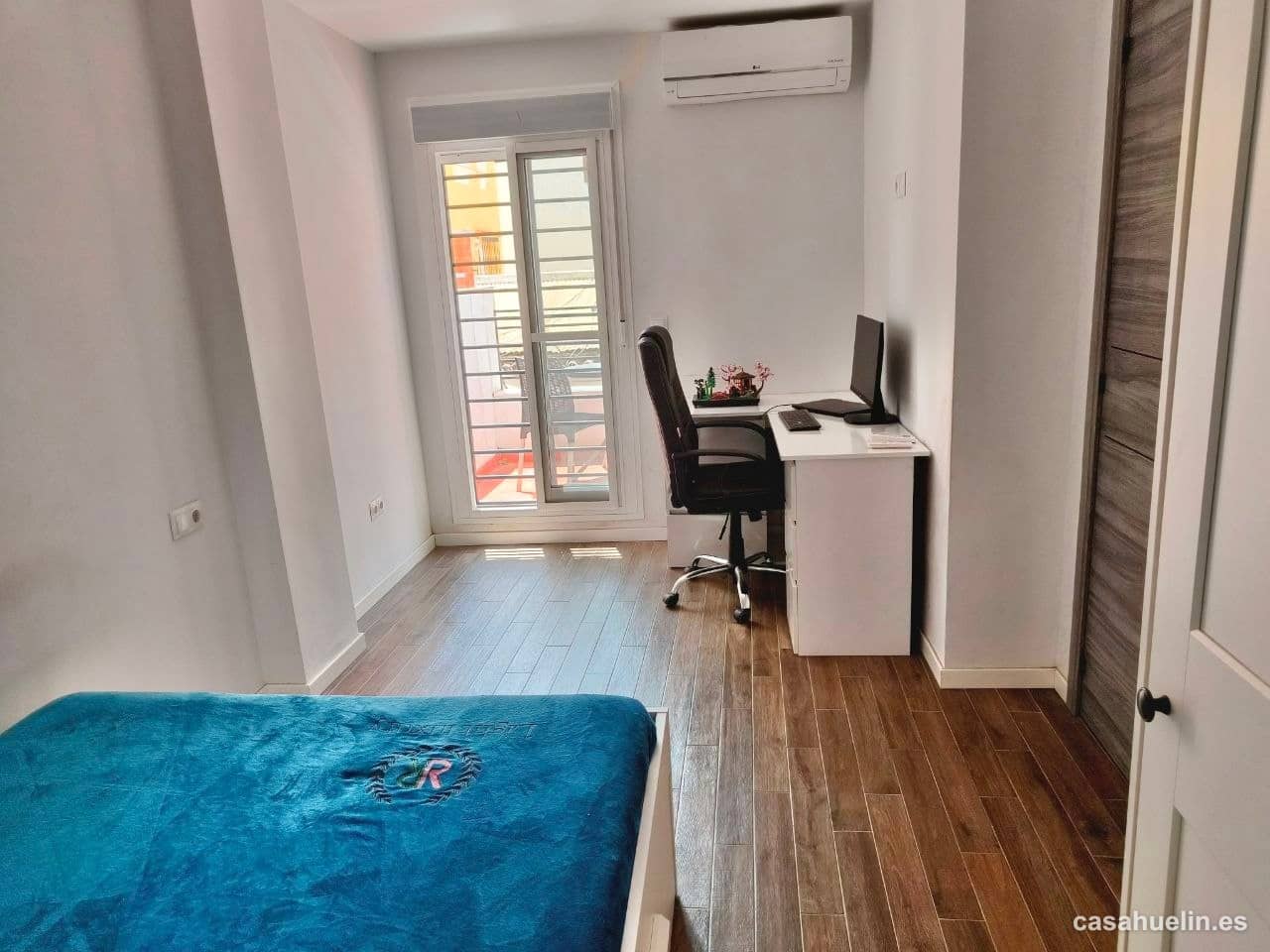 5 bedroom Terraced Villa for sale in Malaga city - € 700,000 (Ref: 9830255)