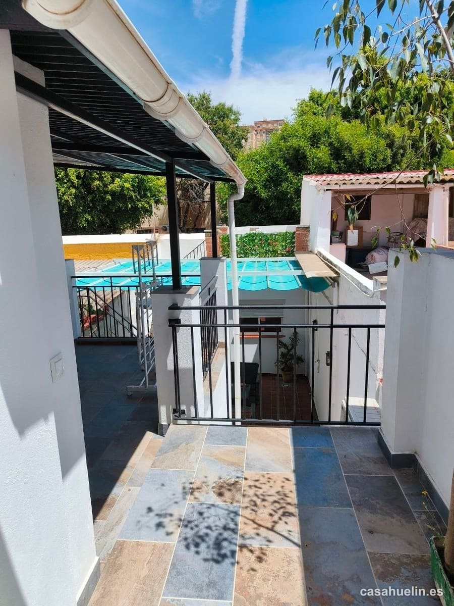 5 bedroom Terraced Villa for sale in Malaga city - € 700,000 (Ref: 9830255)