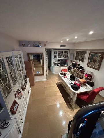 Piso de 4 habitaciones en Can Baró, Barcelona ciudad en venta con garaje - 695.000 € (Ref: 9827627)